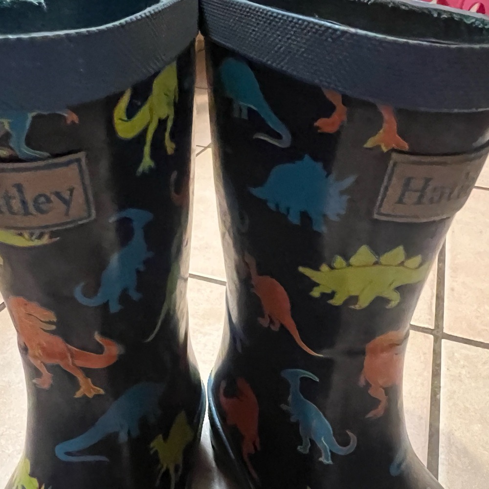 Kids Hayley rain boots, size 12.